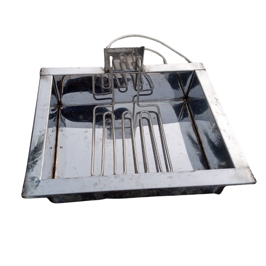 A heavy-duty, stainless steel commercial fryer countertop tank equipped with a built-in electric immersion heating element. Designed for fast heating and efficient deep-frying operations.
